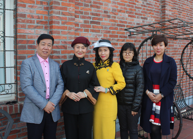 走近厦门旗袍达人黄炎贞