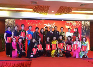 启润影视拍摄的电影•电视剧《穿旗袍的女人》演员海选直通赛在宁波开幕