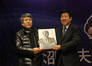 宁波将拍摄电影《百年逸夫》筹拍研讨会在甬召开