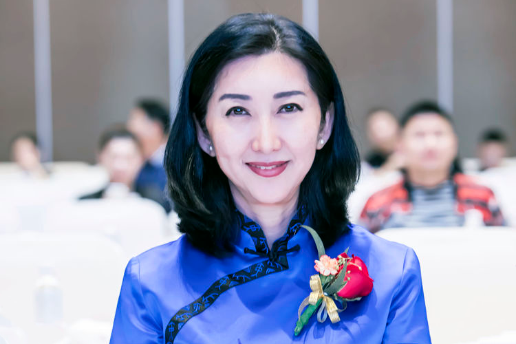 电影《穿旗袍的女人》背后的故事之第118位 - 回敏女士