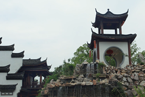 李启涵董事长再访湖州影视城