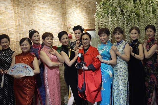 大型画册《不老的女兵》（原名《军·旗》）第二站广州之行圆满成功！