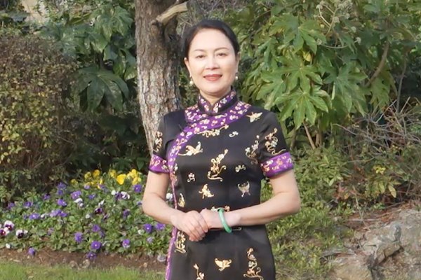 《世界旗袍 百年百人》…走近宋美丽