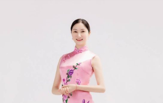 《穿旗袍的女人》背后故事之王静芬