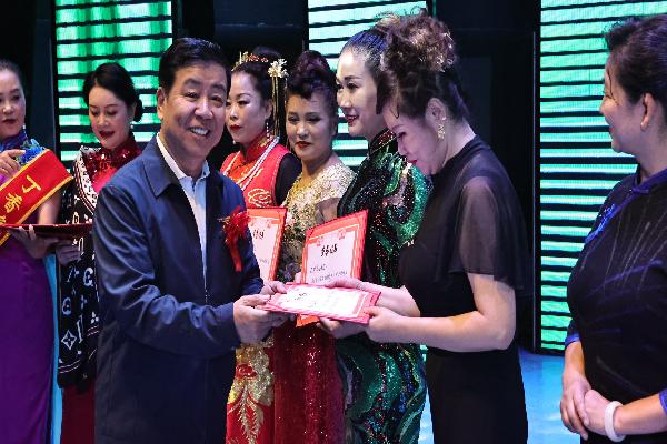 启润电影《穿旗袍的女人》西宁海选