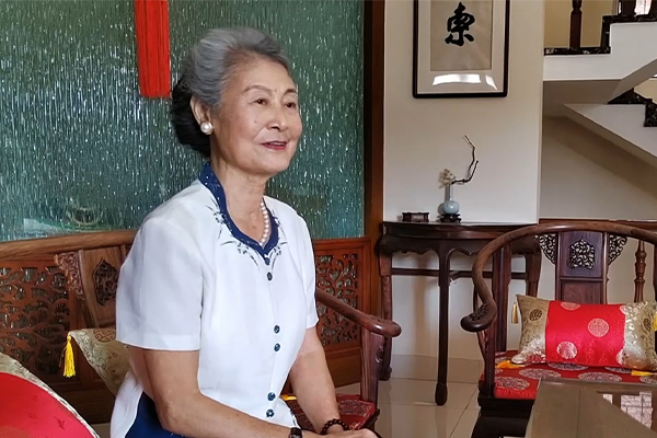 启润影视再访哈雷奶奶